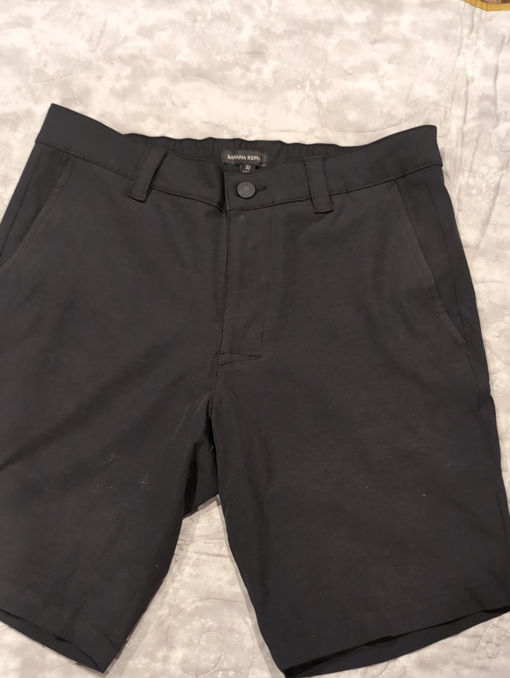 Banana Republic Men’s Black Shorts